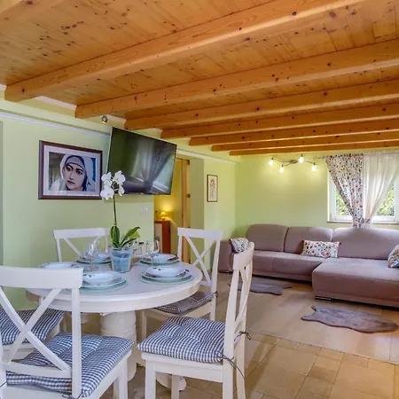 Apartmán Isabela *